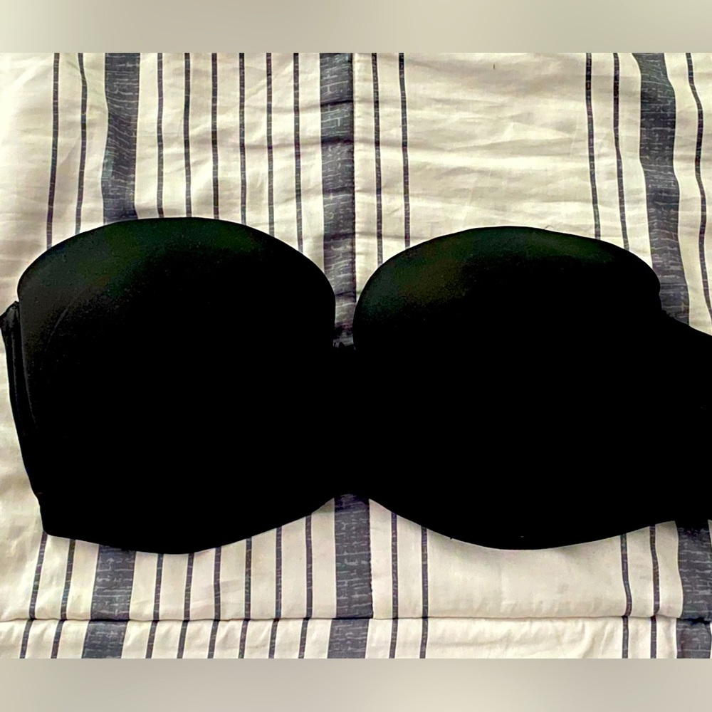 Motherhood Strapless Bra. Size 36DDD